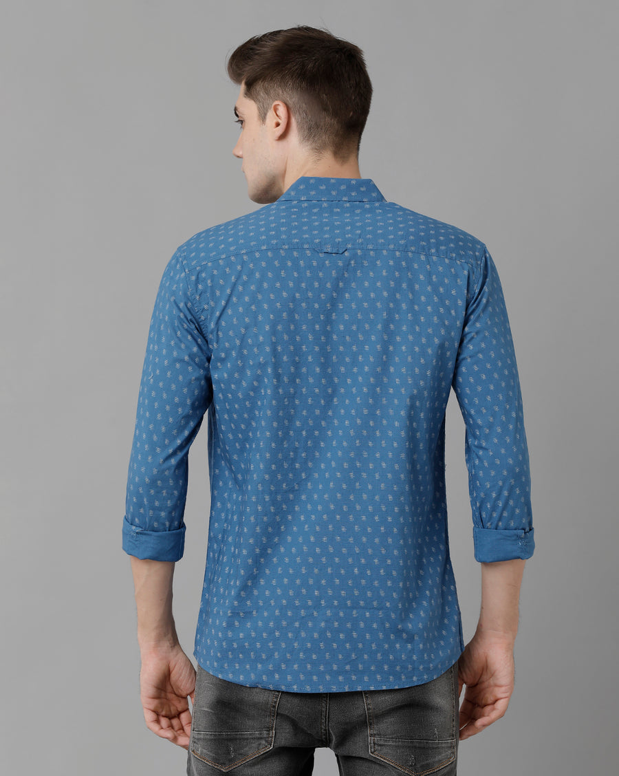 Men Solid Slim Fit Casual Shirt