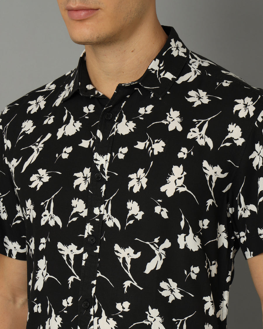 Slim Fit Floral Opaque Printed Casual Shirt