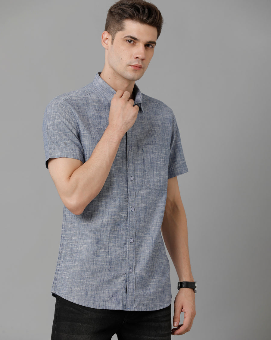 Men Solid Slim Fit Casual Shirt