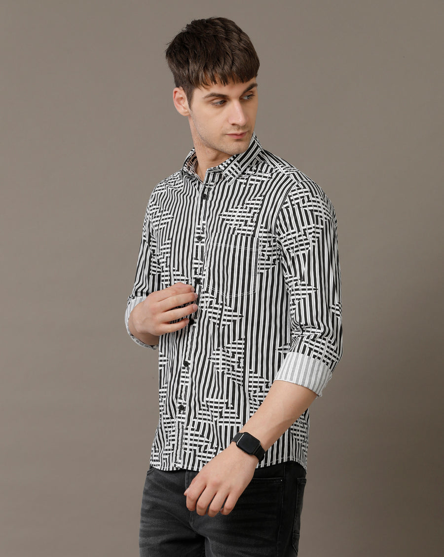 Voi Jeans Mens Black and White Slim Fit Shirt