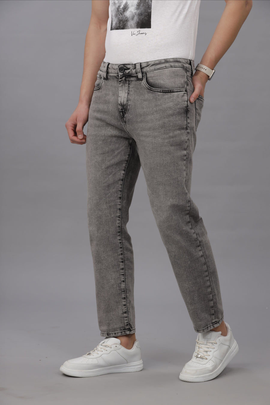 GREY COLLIN FIT JEANS