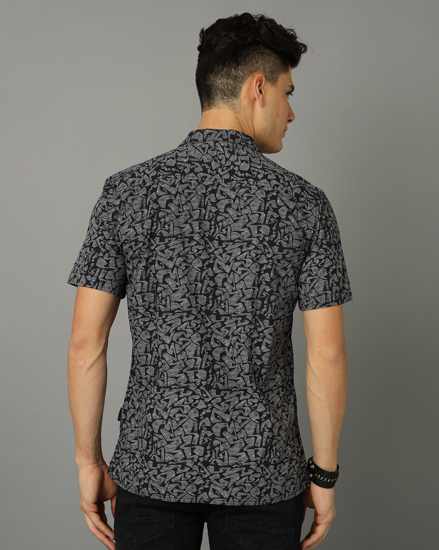 Men Printed Regular Fit Casual Shirt