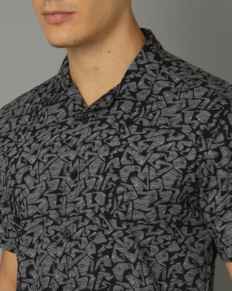 Men Printed Regular Fit Casual Shirt