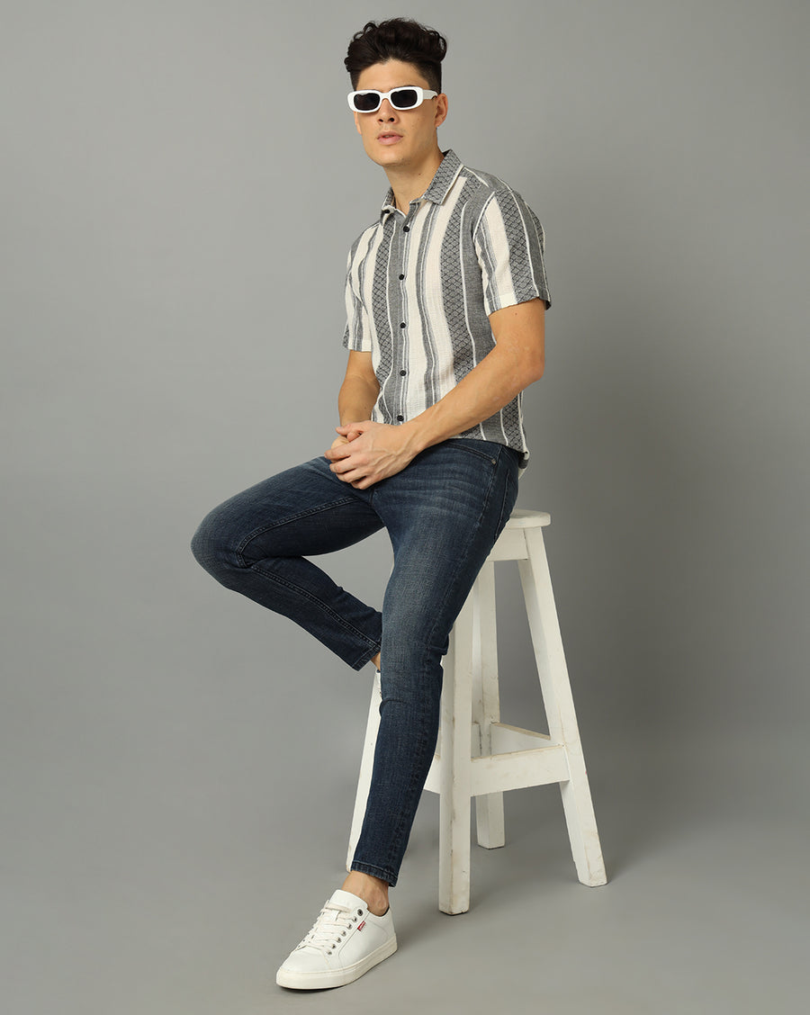 Men Striped Slim Fit Casual Shirt