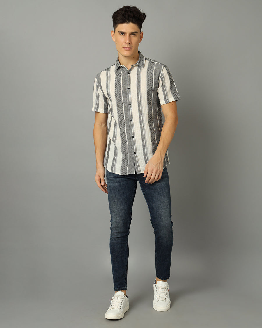 Men Striped Slim Fit Casual Shirt