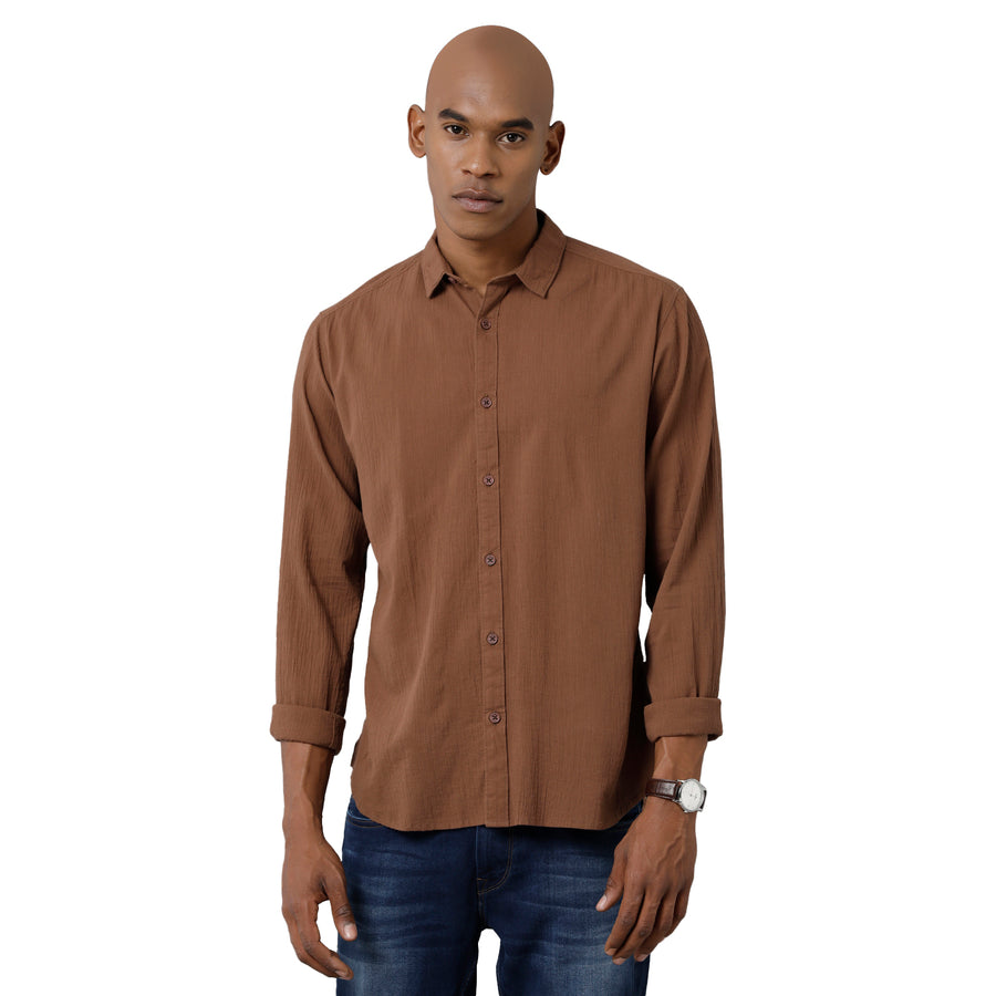 Men Solid Slim Fit Casual Shirt