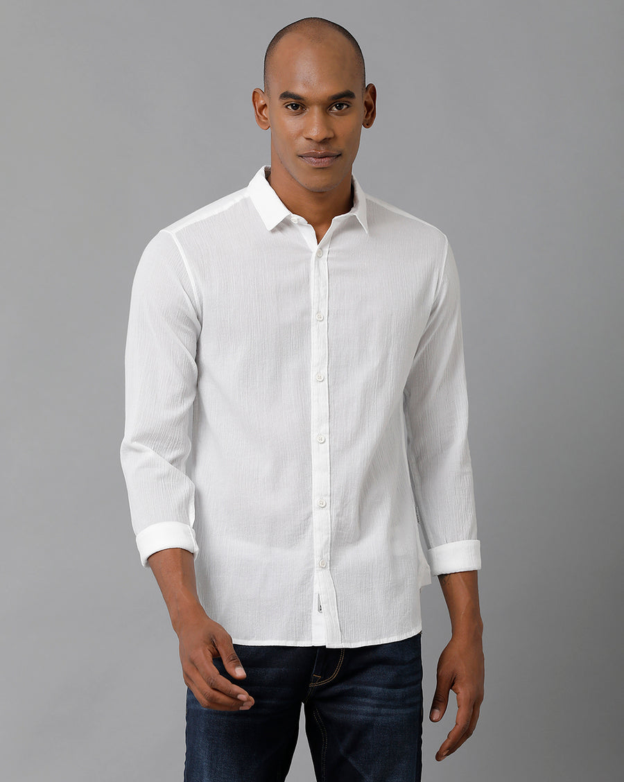 Men Solid Slim Fit Casual Shirt