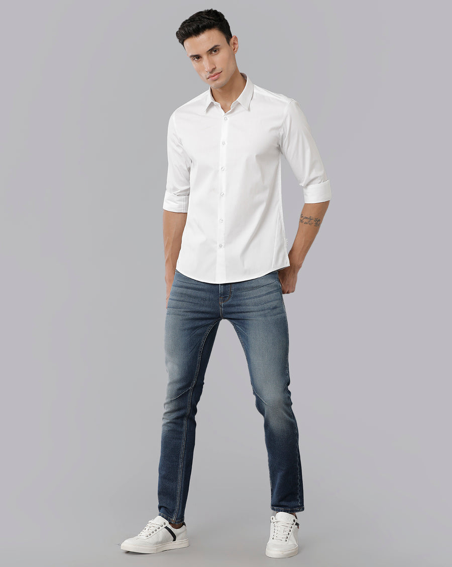 Men Solid Slim Fit Casual Shirt