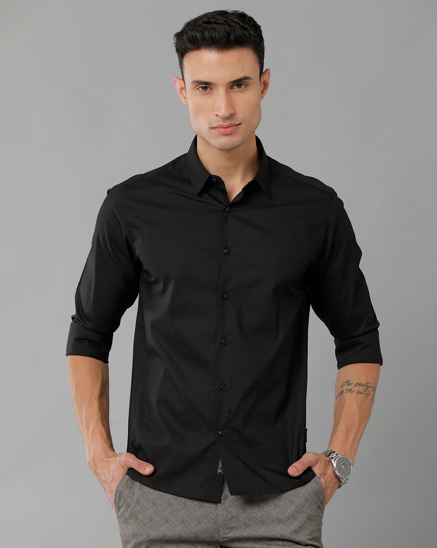 Men Solid Slim Fit Casual Shirt