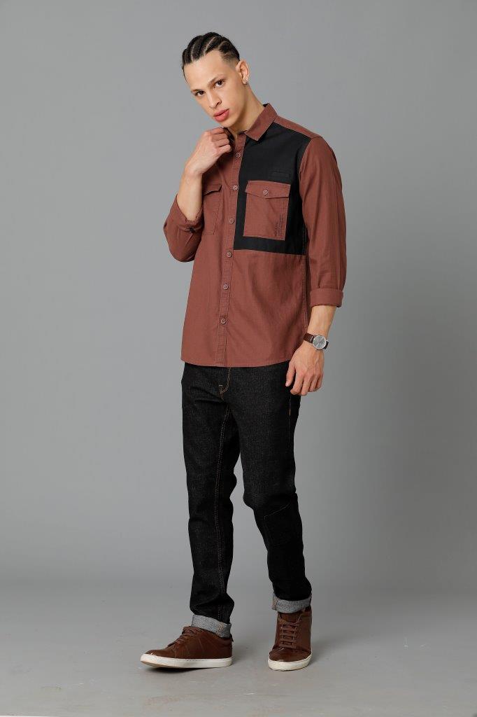 Men Solid Slim Fit Casual Shirt