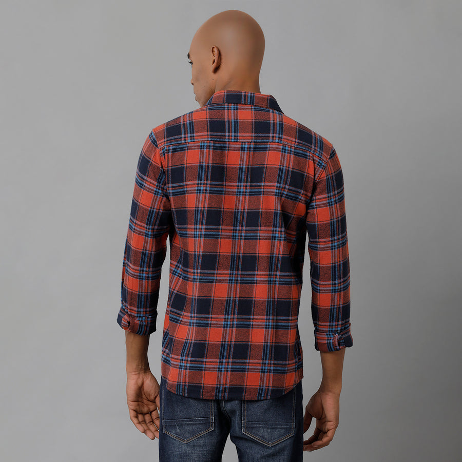 Men Checked Slim Fit Casual Shirt