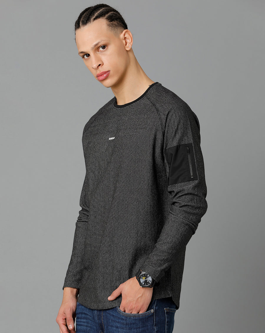 Men Solid Regular Fit Casual T-Shirt