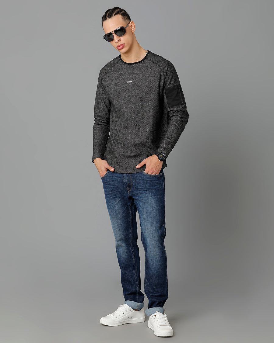 Men Solid Regular Fit Casual T-Shirt