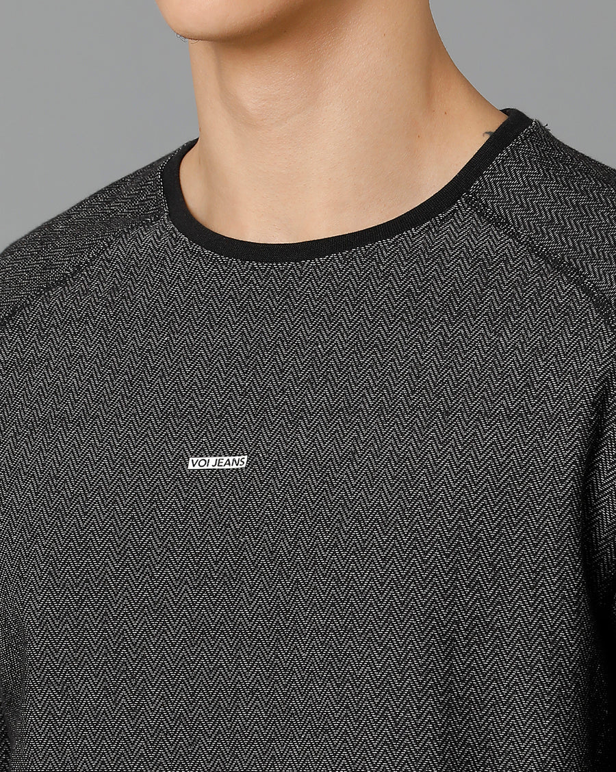 Men Solid Regular Fit Casual T-Shirt