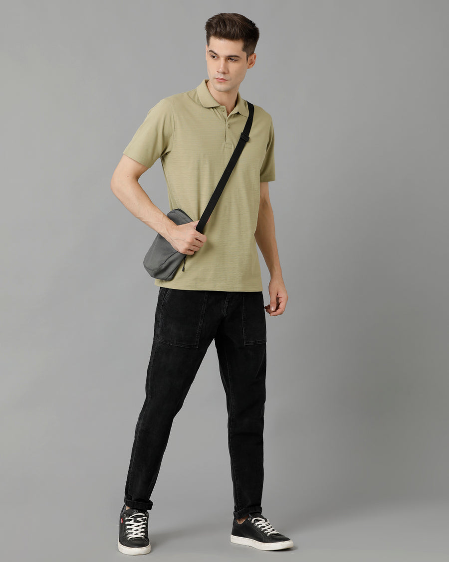 Men Self Knit Soild  Regular Fit Casual T-Shirt