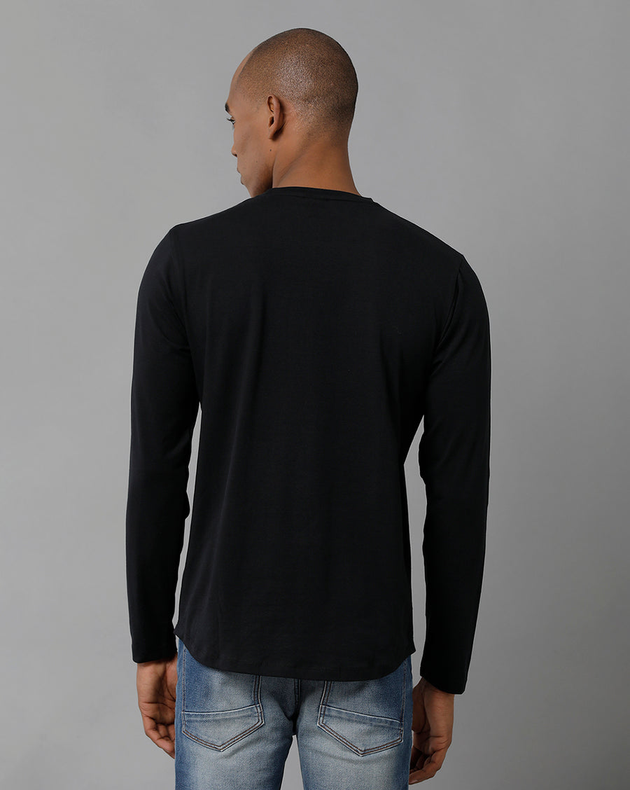 Men Solid Regular Fit Casual T-Shirt