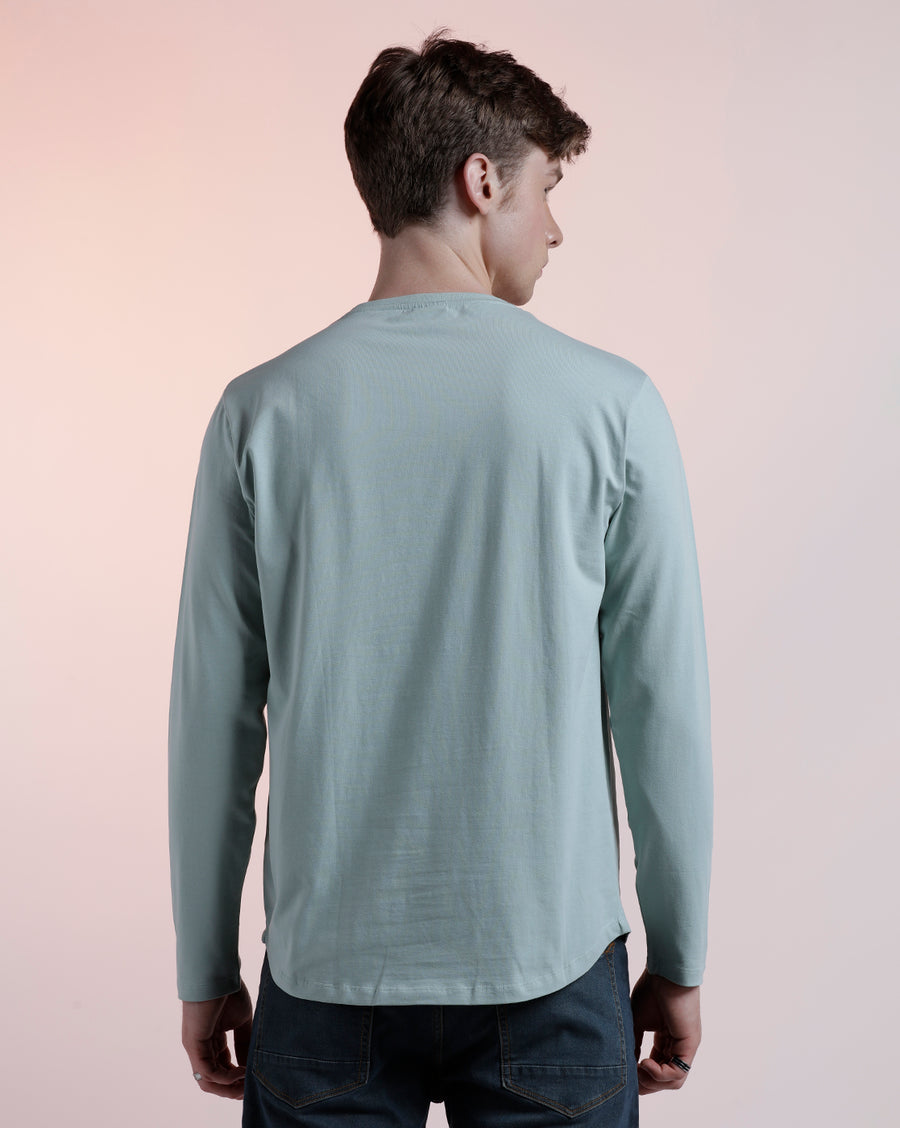 Men Solid Regular Fit Casual T-Shirt
