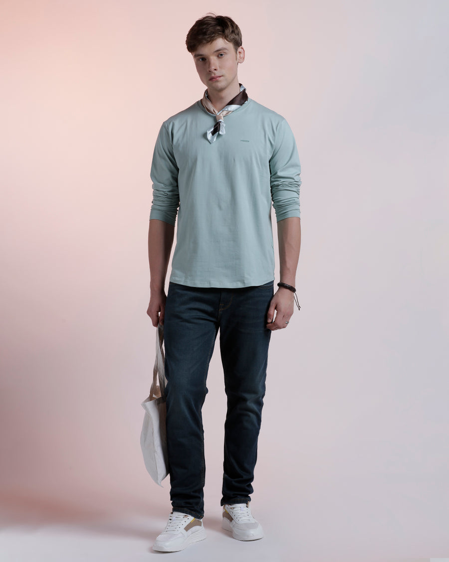 Men Solid Regular Fit Casual T-Shirt