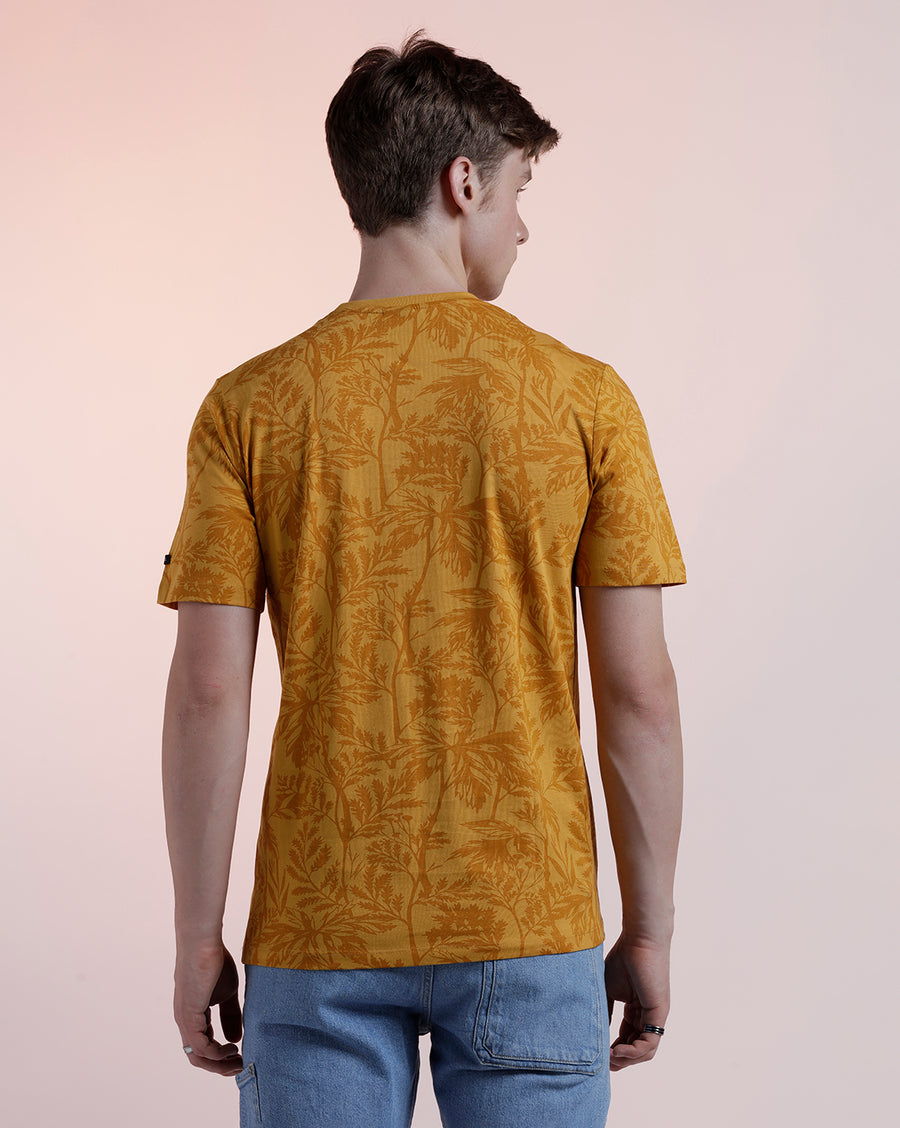 Men Printed Regular Fit Casual T-Shirt