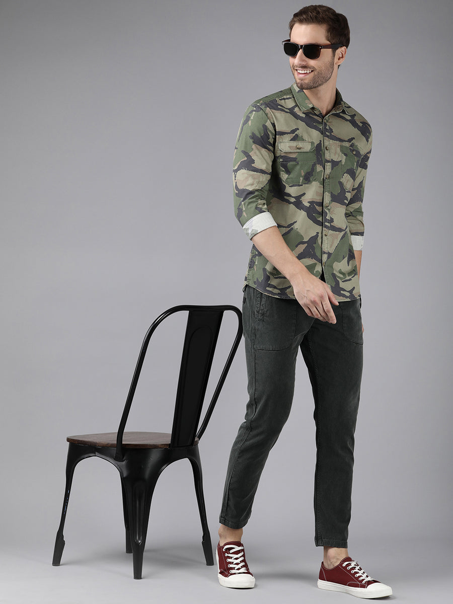 Men Printed Slim Fit Casual Shirt