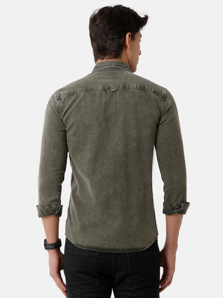 Men Solid Slim Fit Casual Shirt