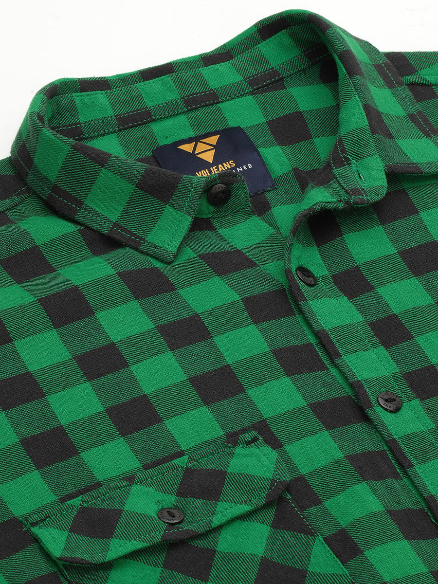 Men Checked Slim Fit Casual Shirt