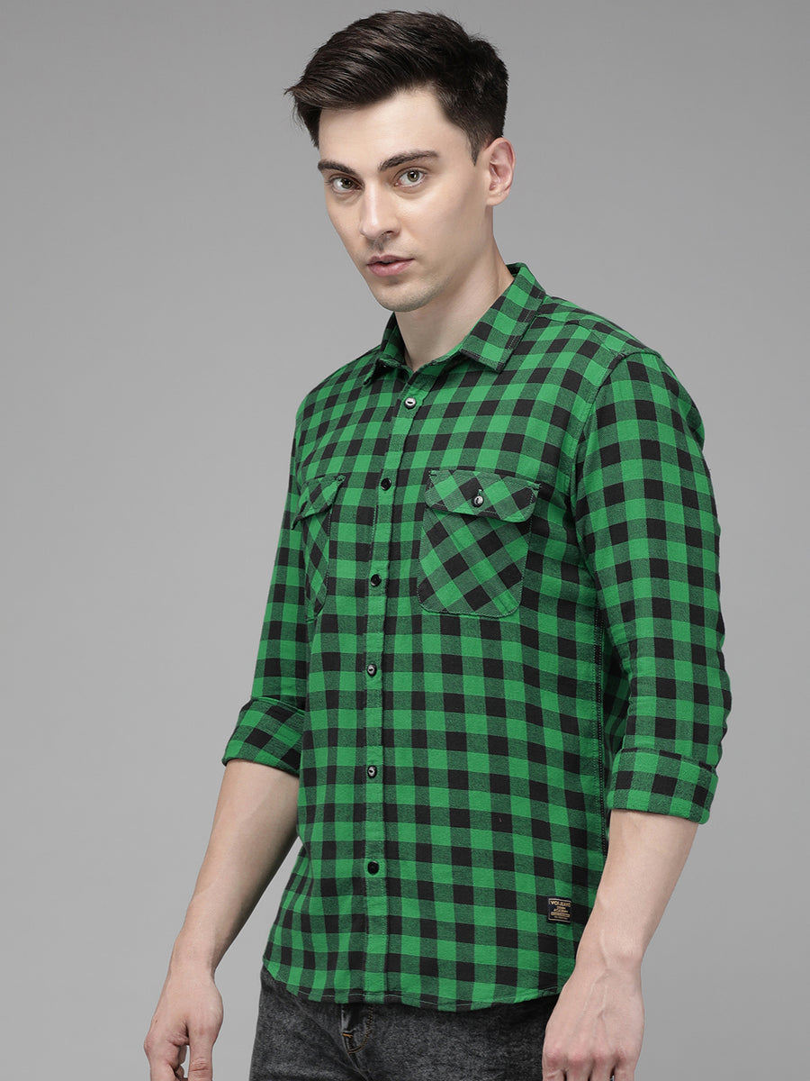 Men Checked Slim Fit Casual Shirt
