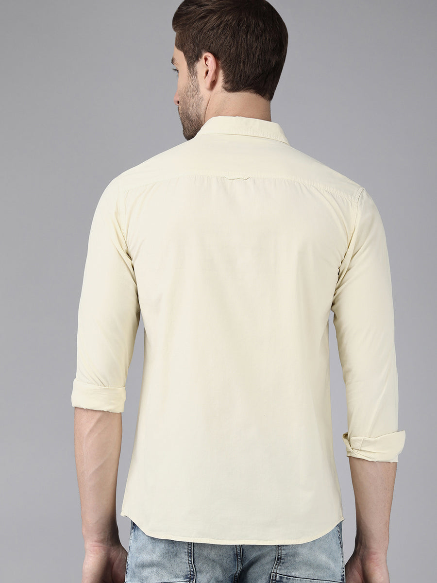 Men Solid Slim Fit Casual Shirt