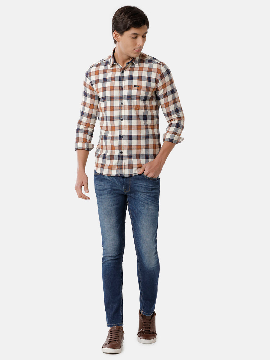 Men Checked Slim Fit Casual Shirt