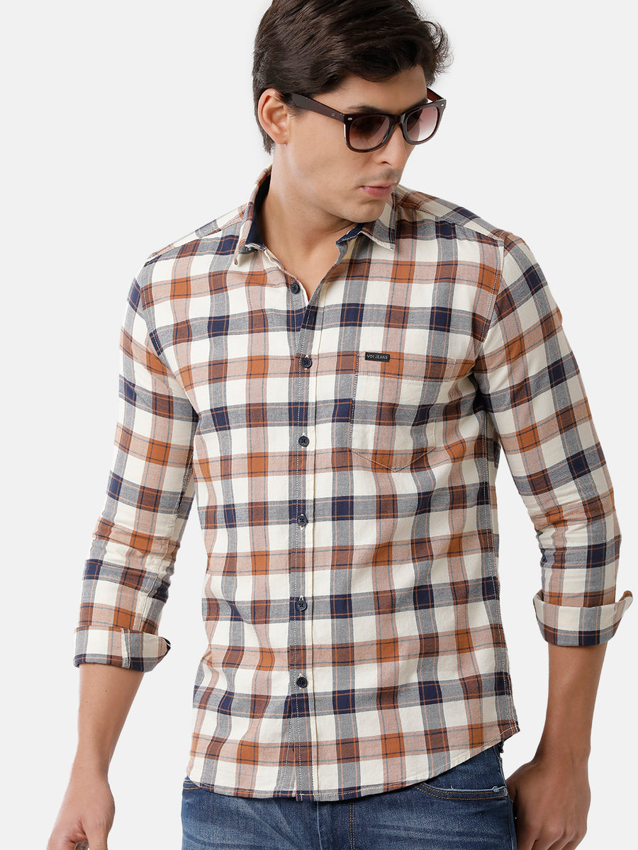 Men Checked Slim Fit Casual Shirt
