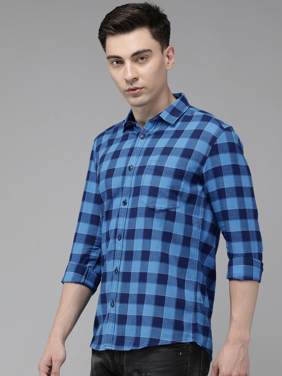 Men Checked Slim Fit Casual Shirt