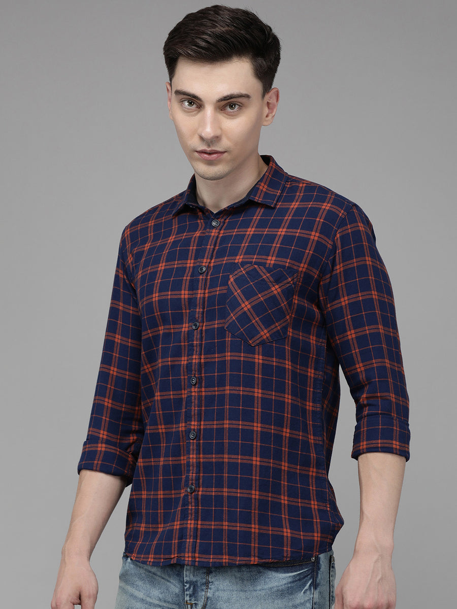 Men Checked Slim Fit Casual Shirt