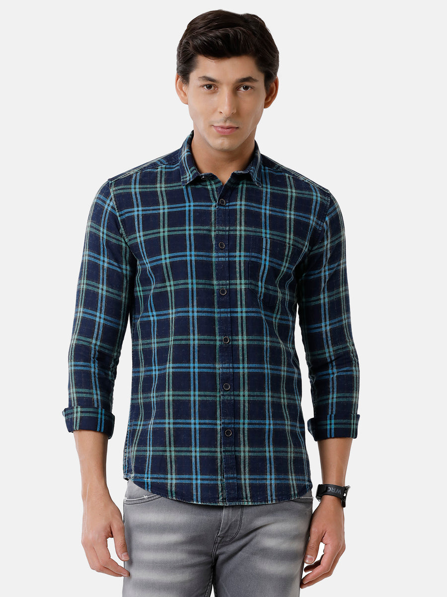 Men Checked Slim Fit Casual Shirt