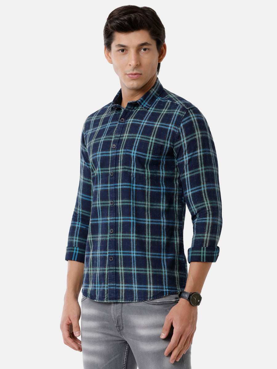 Men Checked Slim Fit Casual Shirt