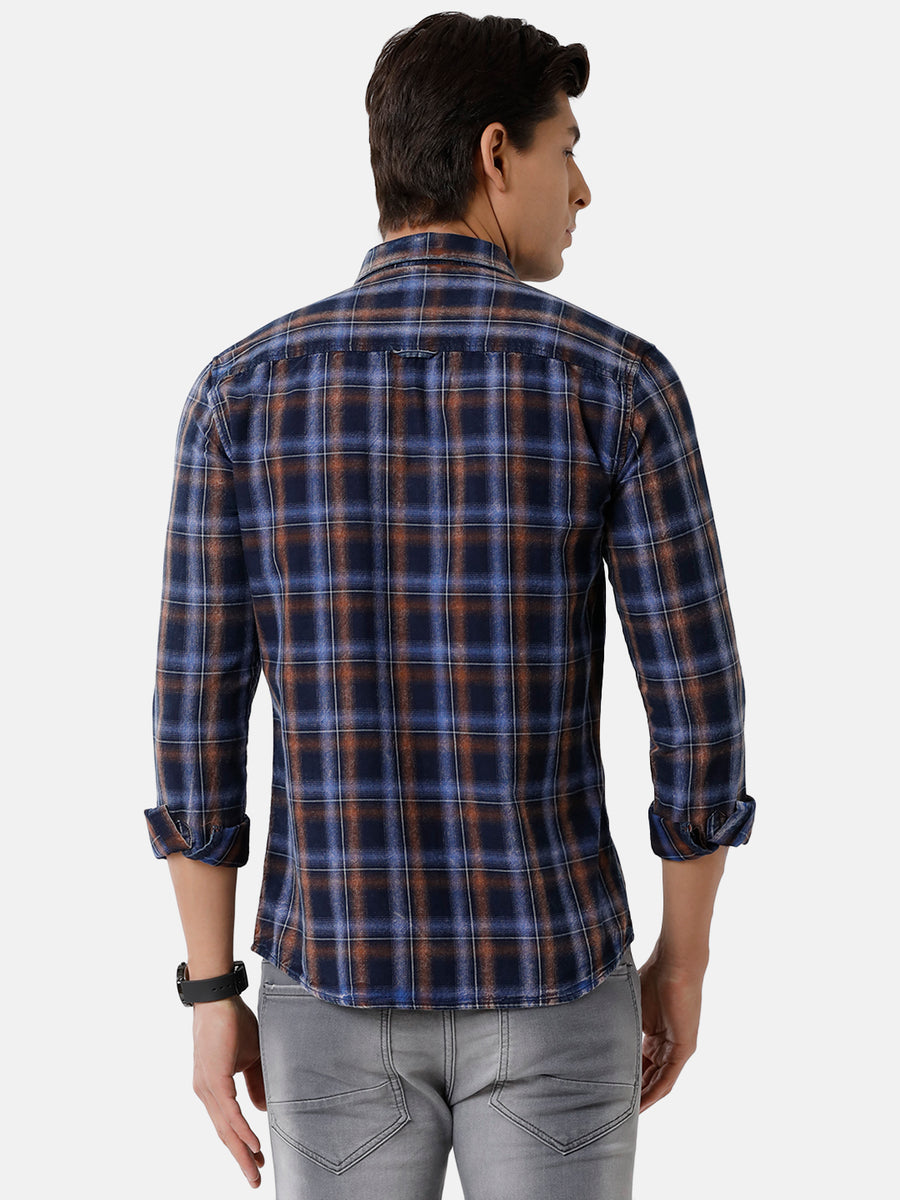 Men Checked Slim Fit Casual Shirt