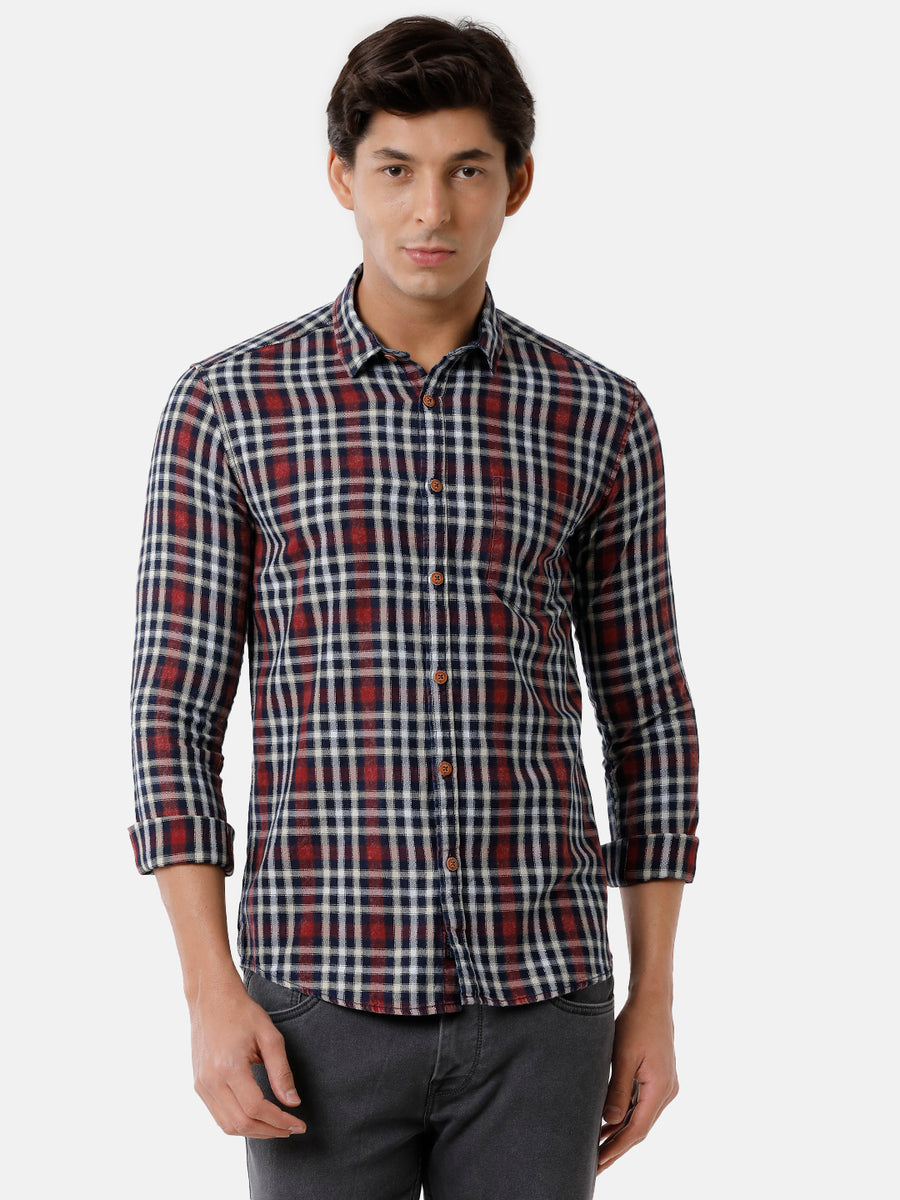 Men Checked Slim Fit Casual Shirt