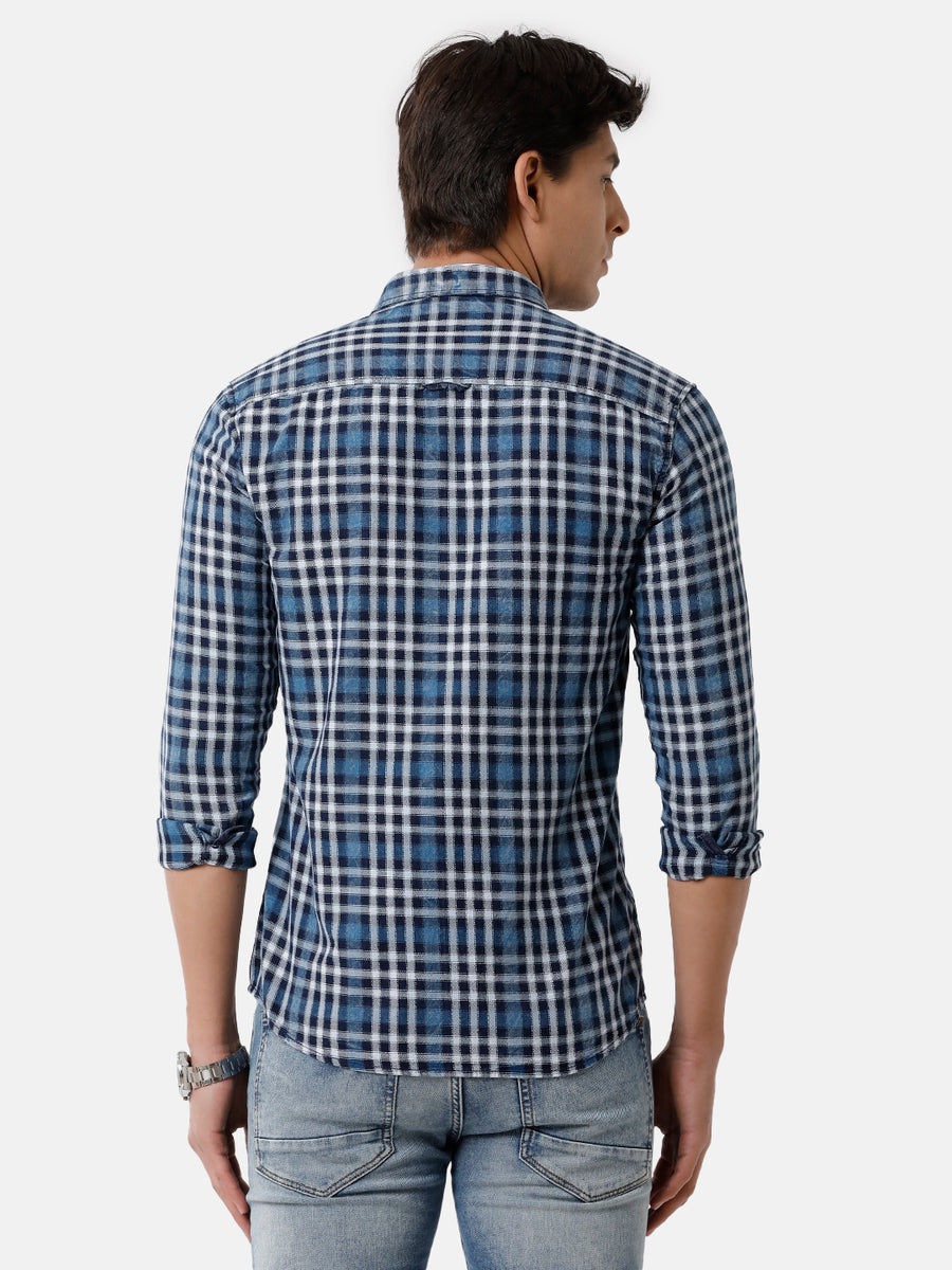 Men Checked Slim Fit Casual Shirt