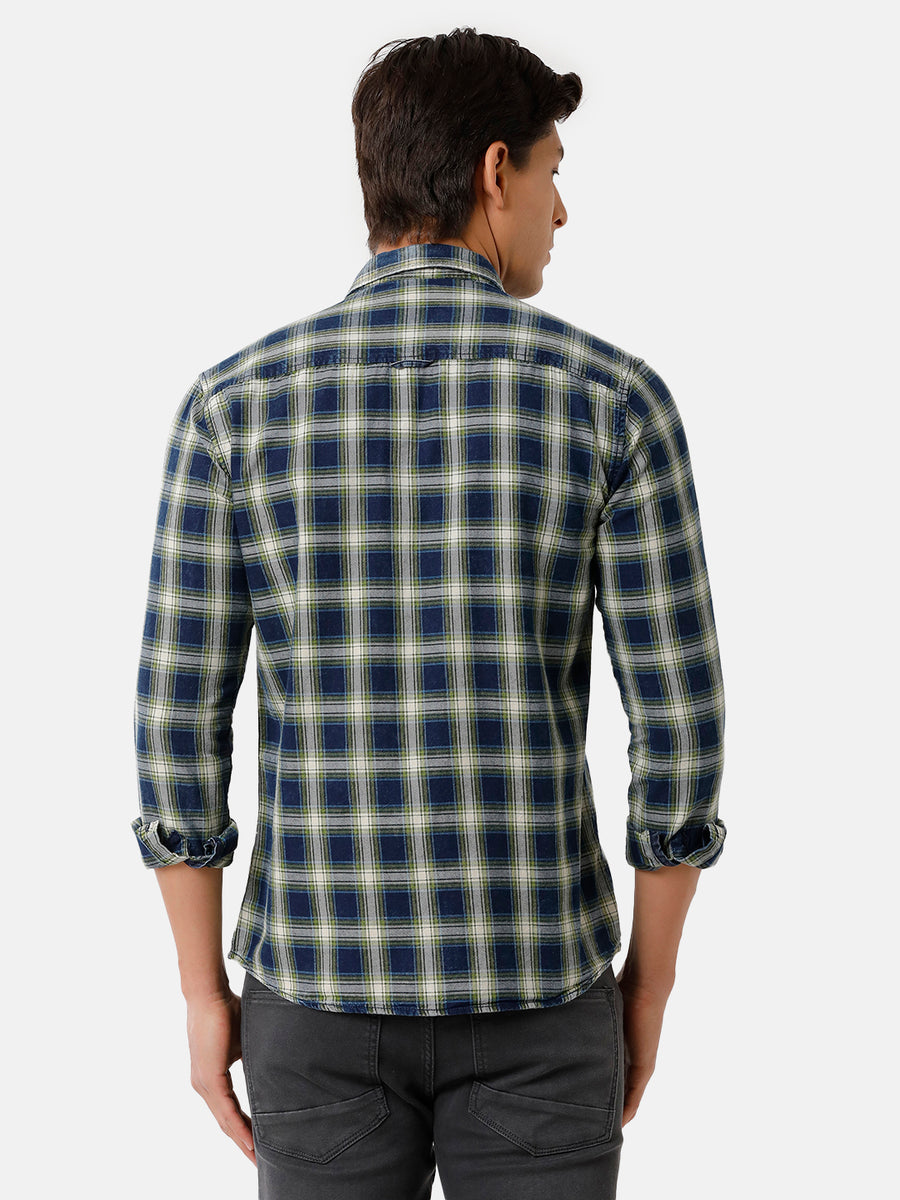 Men Checked Slim Fit Casual Shirt
