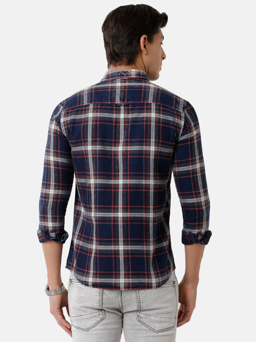 Men Checked Slim Fit Casual Shirt