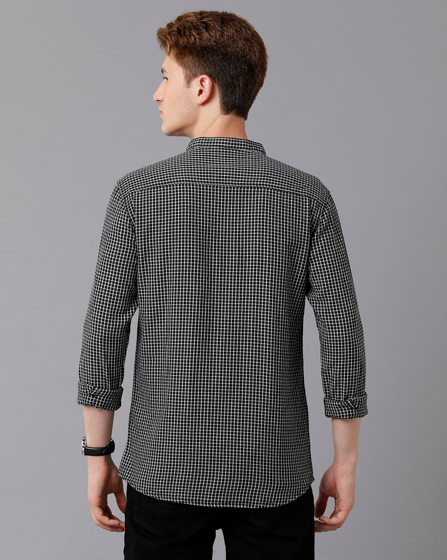 VOI Jeans Men's Black Checked Slim Fit Shirt