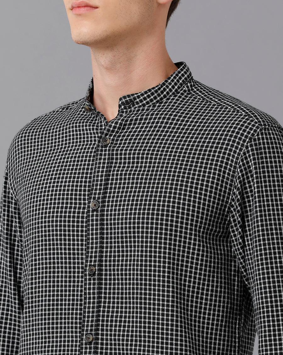 VOI Jeans Men's Black Checked Slim Fit Shirt