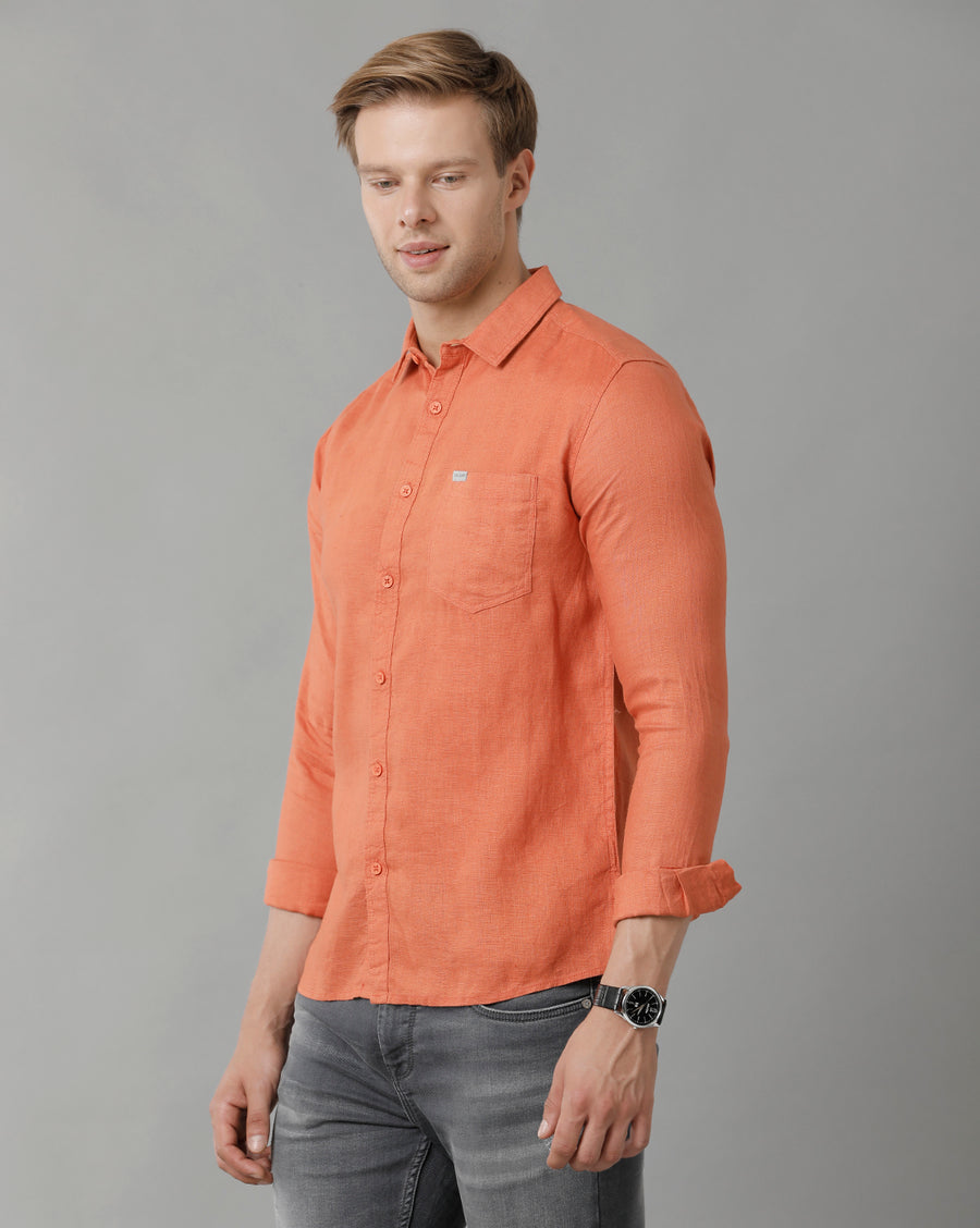 Men Solid Slim Fit Casual Shirt