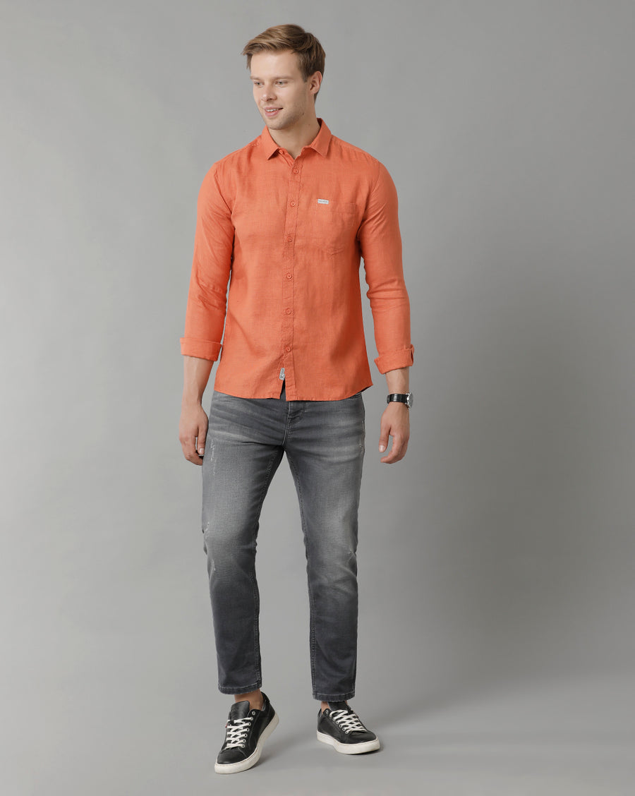 Men Solid Slim Fit Casual Shirt