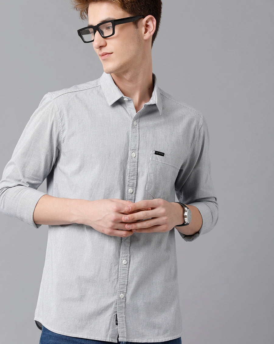 VOI Jeans Men's White navy Stripes Cotton Blended Slim Fit Shirt