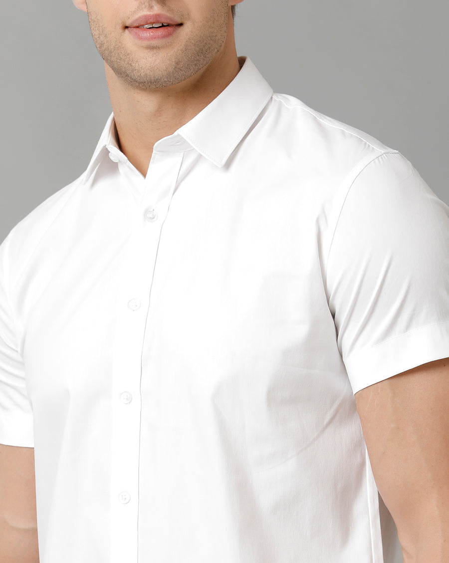 Men Solid Regular Fit Casual Shirt