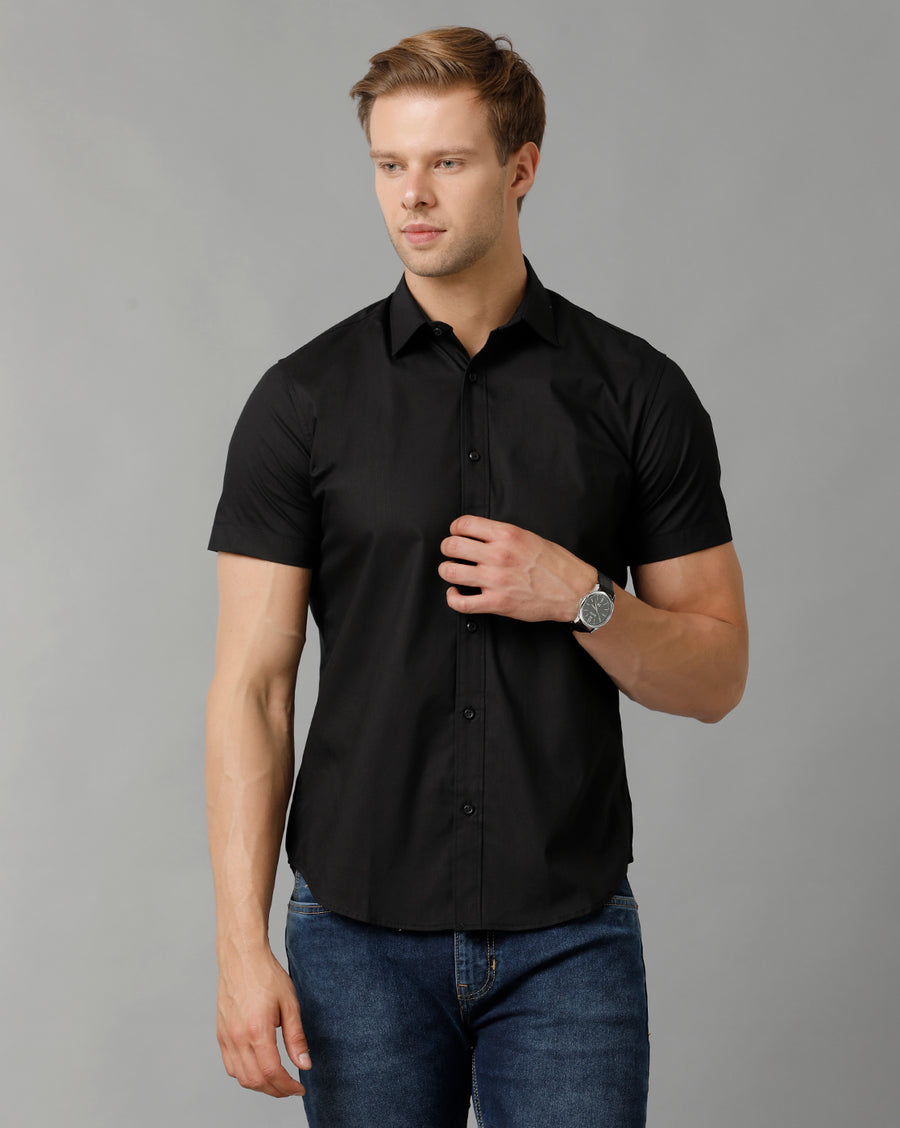 Men Solid Regular Fit Casual Shirt