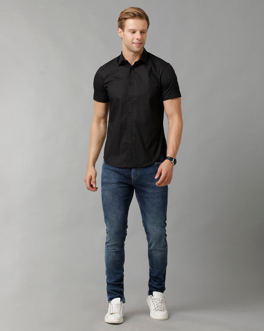 Men Solid Regular Fit Casual Shirt