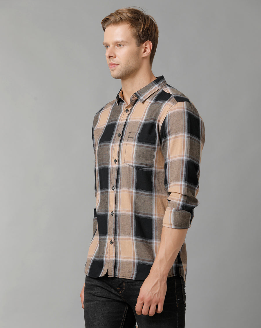 Men Checks Slim Fit Casual Shirt