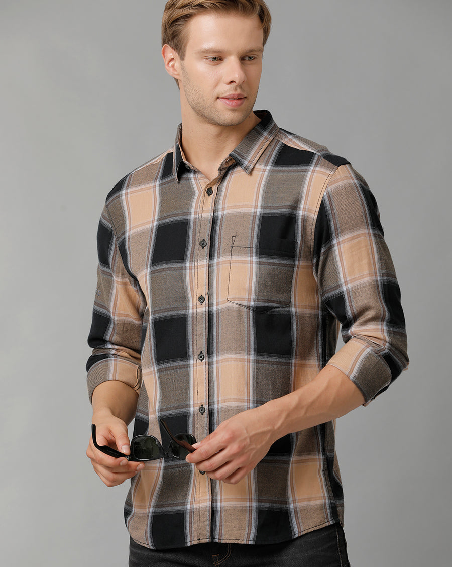 Men Checks Slim Fit Casual Shirt