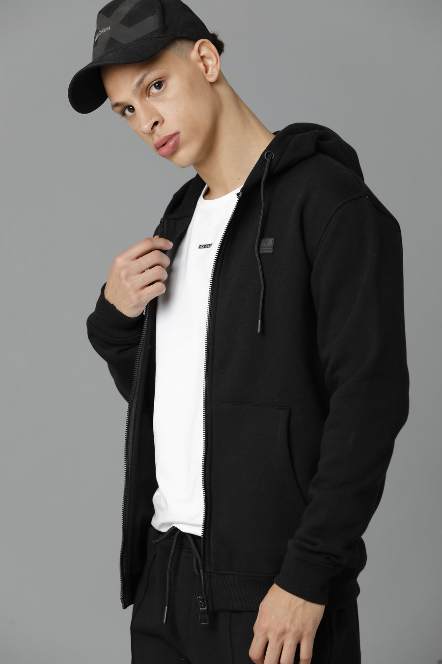 Men Solid Regular Fit Casual co-ord sets Sweatshirt & Track pant